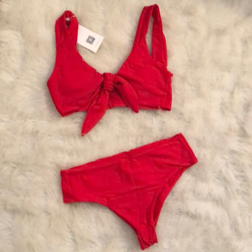 Red Knot Front Bikini - image 3